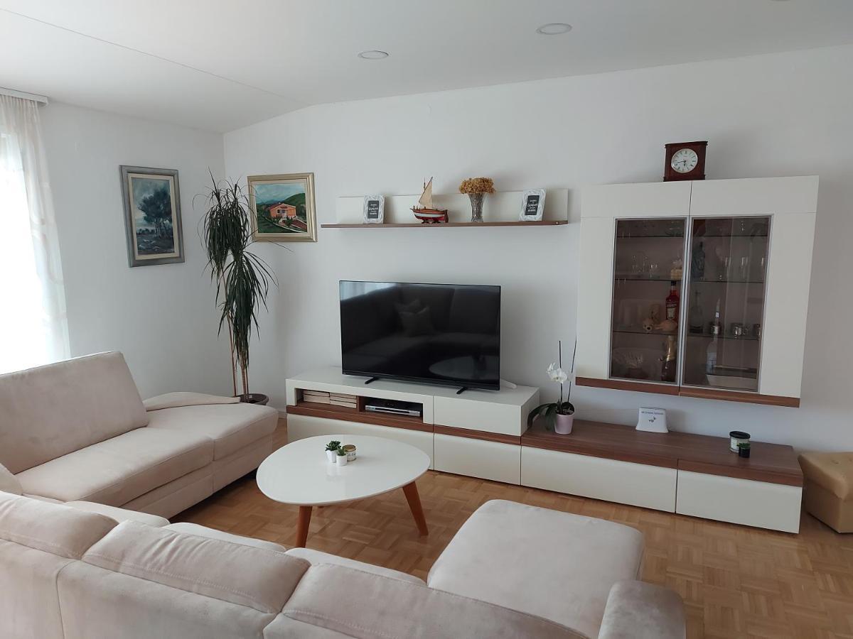 Apartman Mb Podstrana Extérieur photo