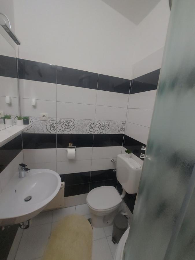 Apartman Mb Podstrana Extérieur photo